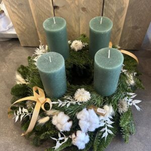 Adventskranz Grün Beige Gold mit 14cm Kerzen